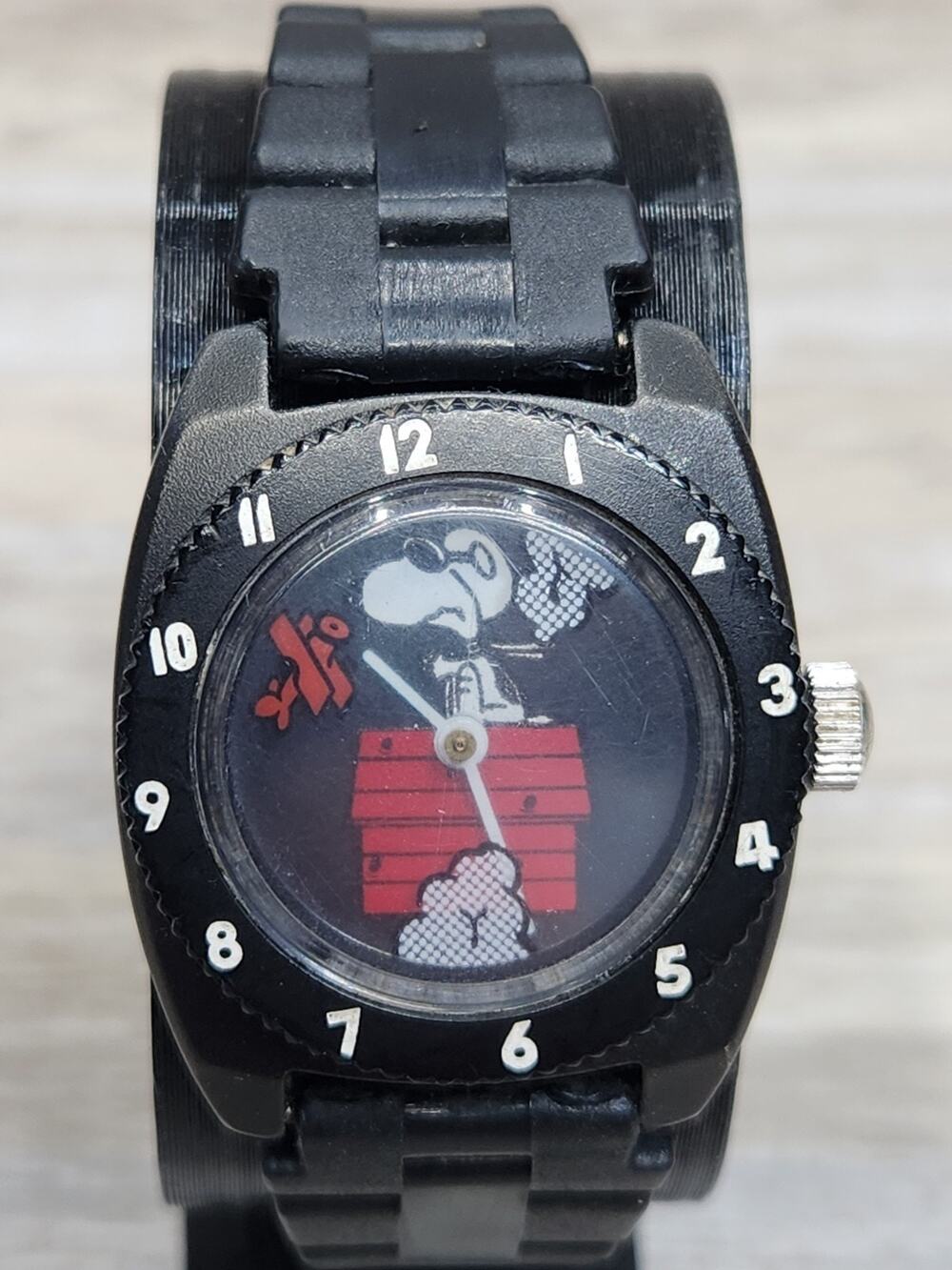 Snoopy and the Red Barron Flying Ace 1965 hand wind Wristwatch, Working